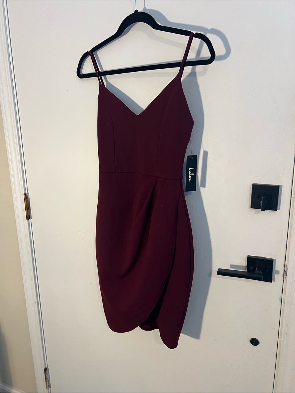 Lulu's Burgundy Sleeveless V-Neck Tulip Hem Maxi Dress